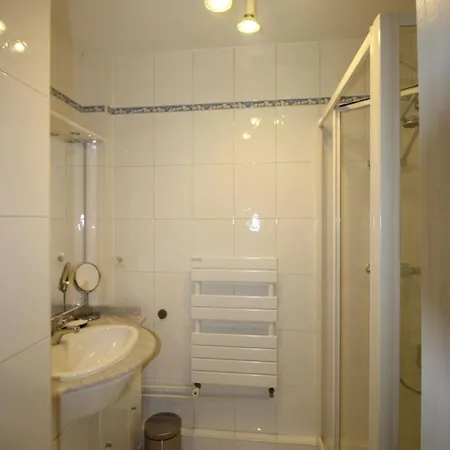 Proche Grande Appartement *