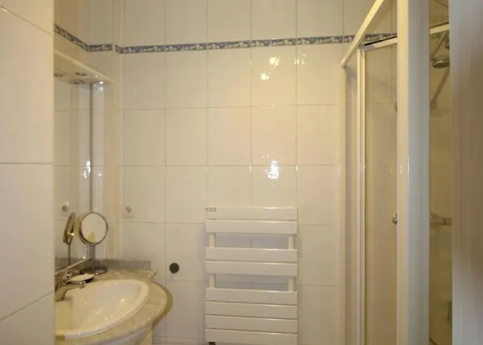 Proche Grande Appartement *